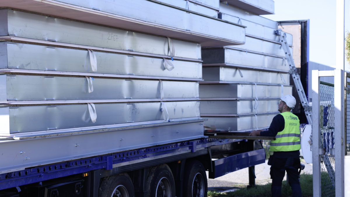 Transporting light steel frame structures from beSteel. 